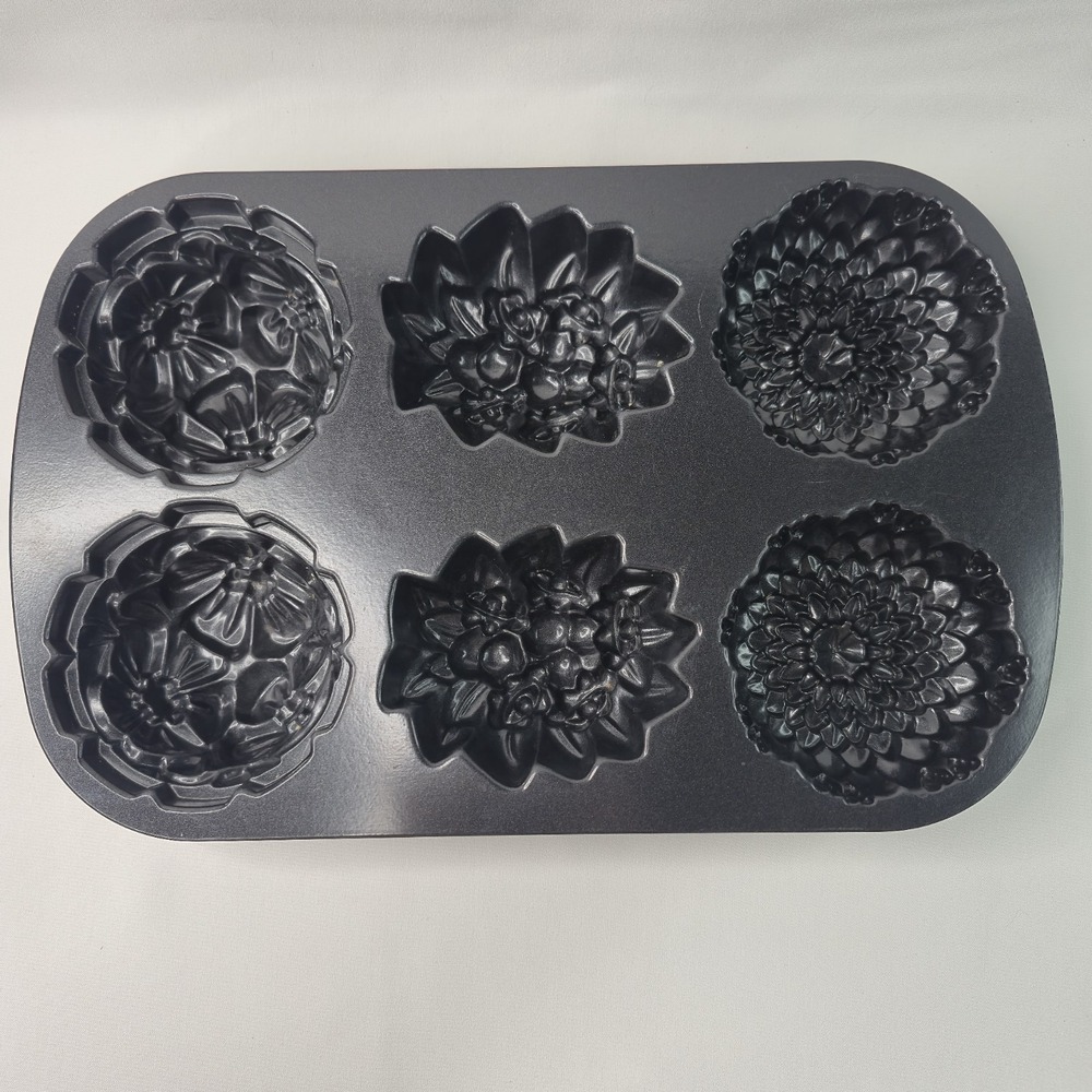 Nordic Ware Floral Mini Cakes (6 Cups)